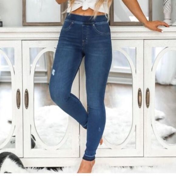 Spanx High Rise Distressed Skinny Jeans - Raw Hem Size Med - Picture 1 of 13